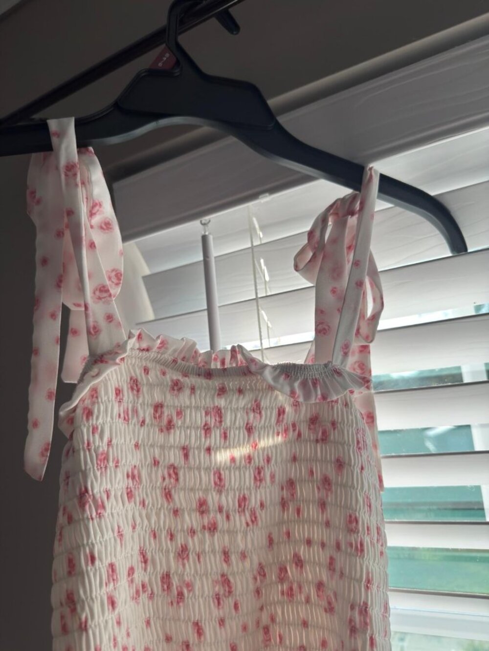 White Toile Bow